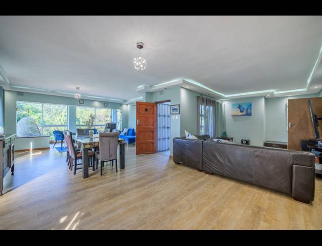 4 BEDROOM HOUSE FOR SALE IN WESTVILLE